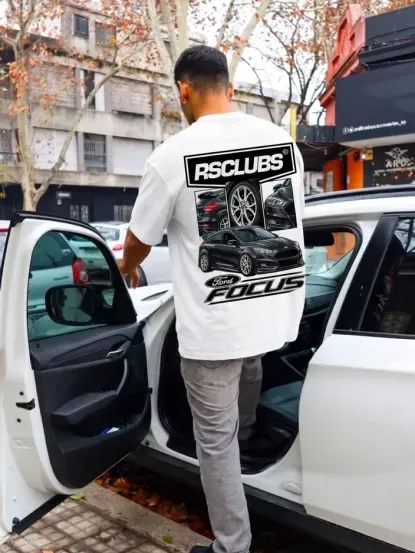 Camiseta Over Ford Focus